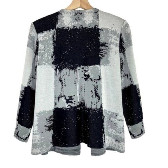Misook Grey and Black Graphic Squares Cardigan - Picture 5 of 5